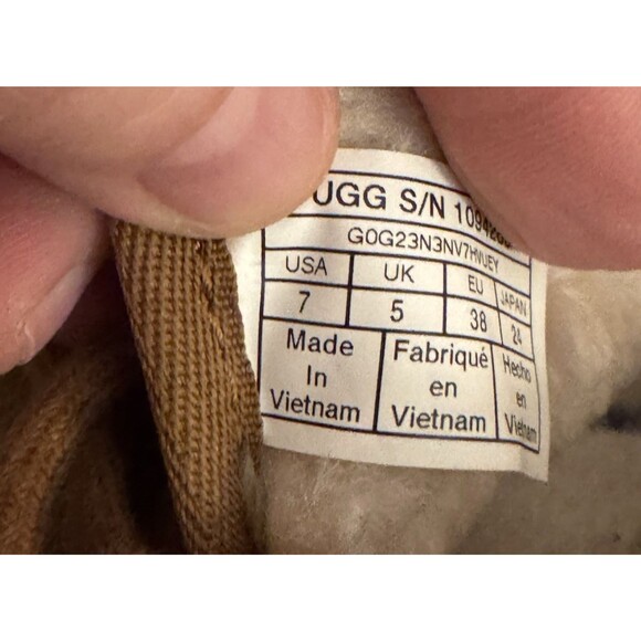 UGG Neumel Chukka Suede Lace Up Ankle Boots Size 7 Chestnut Brown - Picture 11 of 11